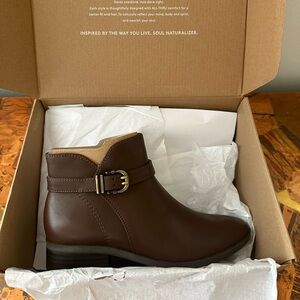 Soul Naturalizer Rosaline dark brown size 6.5 NEW in box!!